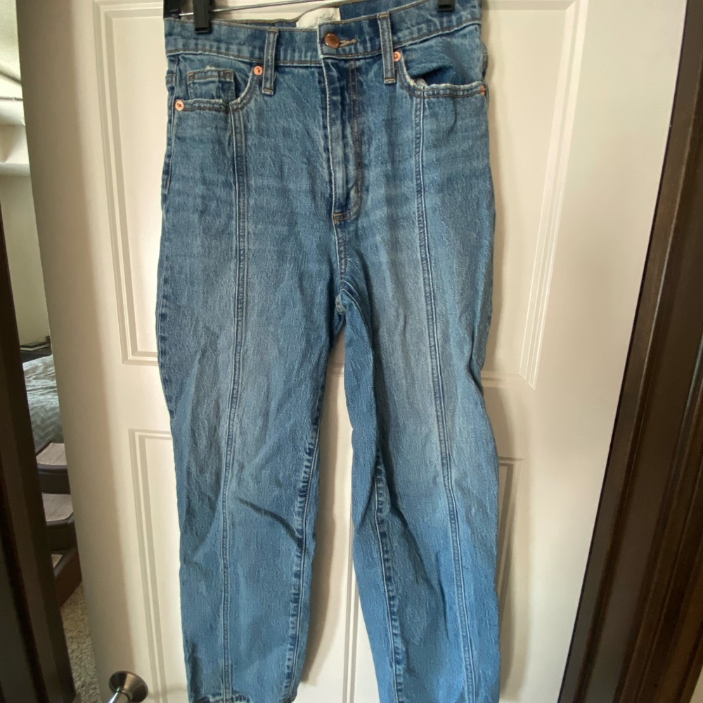 Universal Thread Vintage Straight Jeans